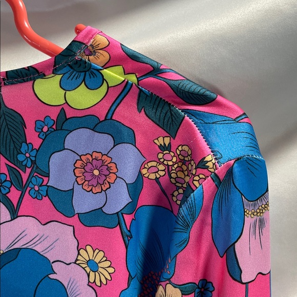 Zara Pink Floral Tie-Front Blouse - Picture 9 of 10